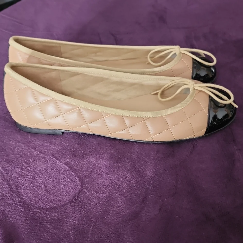Jon Josef Quilted Beige and Black Flats - Picture 7 of 8
